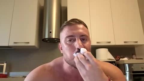 toro_arrapato online show from April 23, 1:02 pm