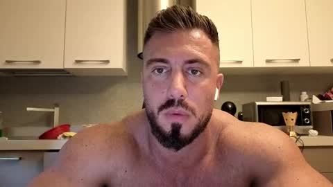 toro_arrapato online show from September 14, 5:25 pm