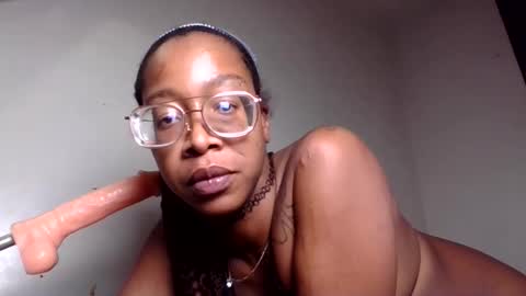 naughteacher2001 online show from November 26, 4:54 am