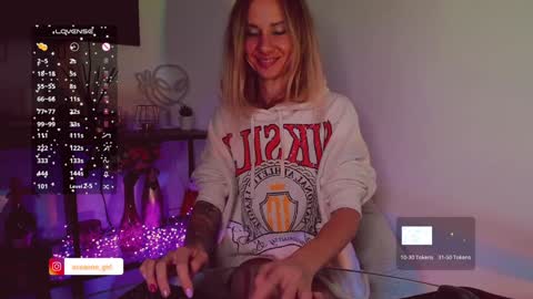 Snapshot of trafka_murafka chatting on December 15, 10:15 pm Hey my name is Kiri Kiri online show from December 15, 10:15 pm