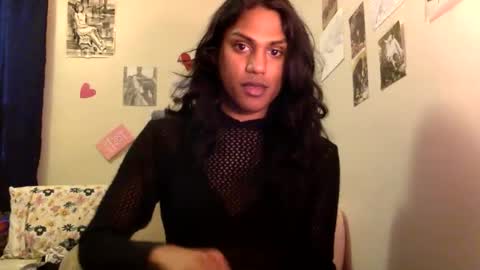 transamoure online show from January 9, 7:52 pm