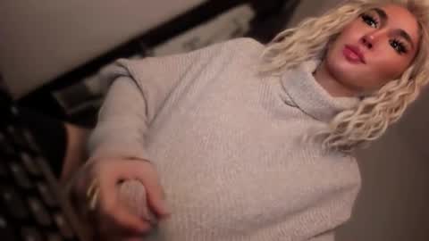 ALMIGHTY GODDESS VALENTINA online show from November 12, 1:52 am