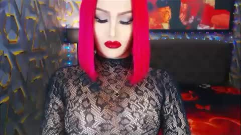 Snapshot of transplayfullolivia chatting on December 26, 12:03 am KYLIE BELLA TS online show from December 26, 12:03 am