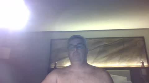 Travelingman53 online show from October 31, 3:40 am