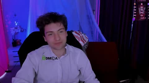 Travis online show from April 23, 12:29 pm