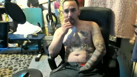 Travis online show from June 17, 5:12 am