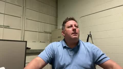 Snapshot of treborinthesky chatting on September 18, 12:14 am treborinthesky online show from September 18, 12:14 am