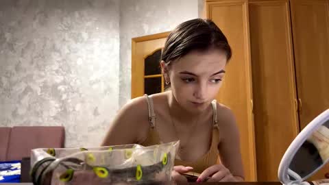 Tina online show from March 17, 4:12 pm