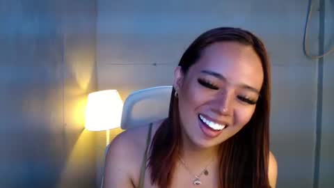 trexie_fucks15 online show from March 19, 6:35 pm