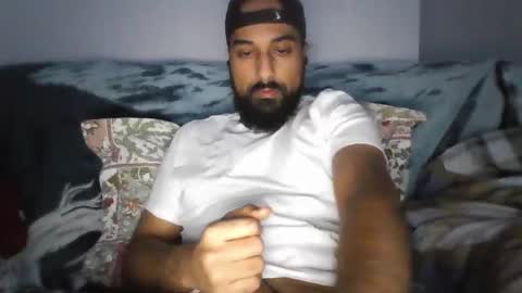 Snapshot of treygillz chatting on December 6, 6:20 am TRY GLL online show from December 6, 6:20 am