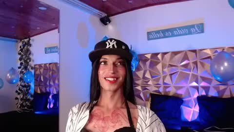 trinity_knox online show from September 10, 4:19 pm