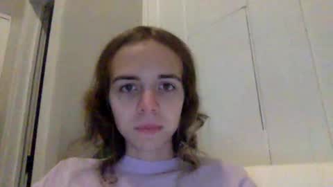 trippybb222 online show from December 16, 1:46 am