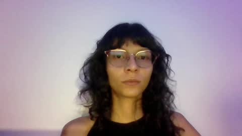 Trisha  Miller online show from October 13, 3:30 am