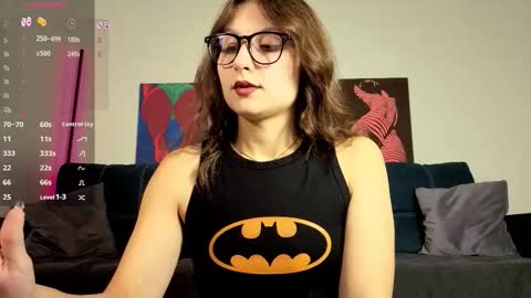 trixibell online show from October 9, 6:19 am