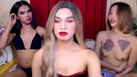 trixie_lovesexxxx online show from March 9, 9:03 pm