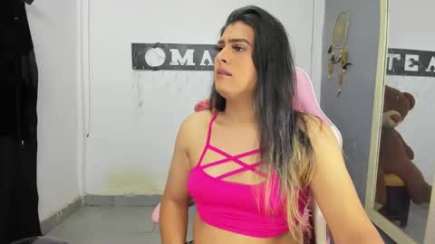 trixxy online show from December 7, 5:15 pm