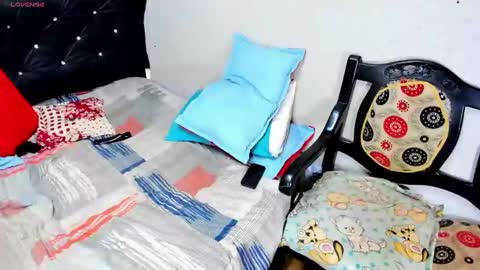 trixxy online show from February 23, 8:00 pm