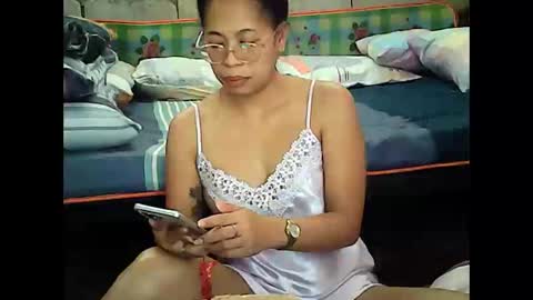 emily online show from March 18, 1:00 am