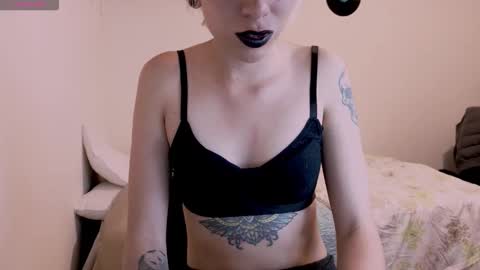 Cait online show from October 21, 10:46 pm