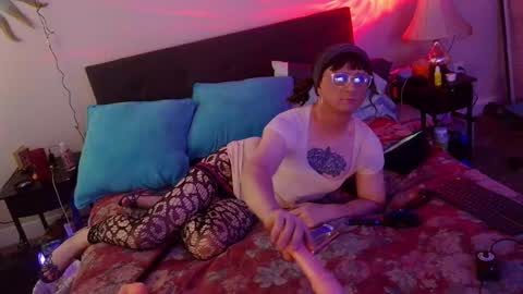 Snapshot of trystantime chatting on December 6, 2:08 am Trystantime online show from December 6, 2:08 am