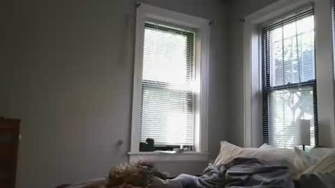 Amber White online show from May 8, 3:39 pm