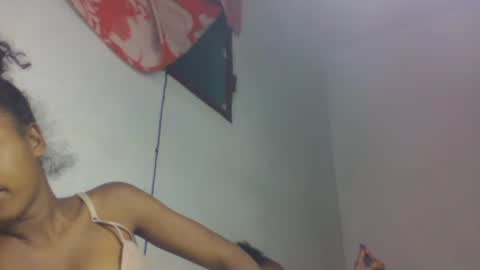 tsaralaza online show from October 11, 10:24 pm