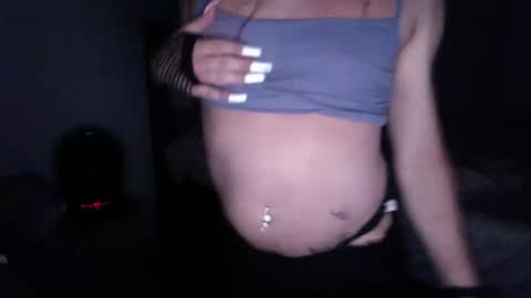 tscarlahdez online show from June 7, 8:19 am