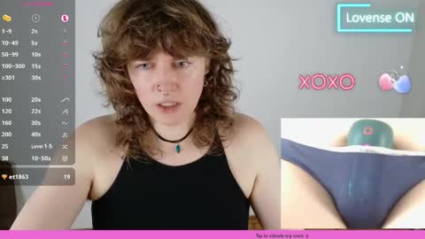 Ellie Ryder online show from April 18, 9:48 pm