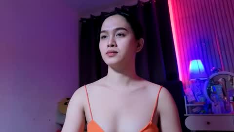 Bella Ratbu online show from December 22, 1:51 pm