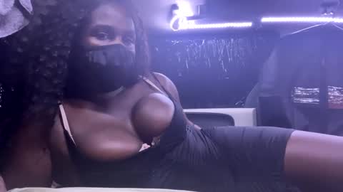 chocolate heaven online show from December 9, 7:39 am