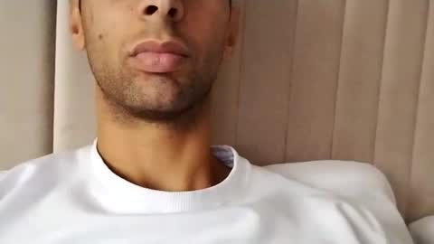 Snapshot of tunisiensexyguy chatting on December 27, 10:55 am TunisienSexyGuy online show from December 27, 10:55 am