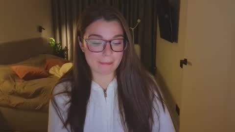 Ariana online show from November 16, 5:48 pm