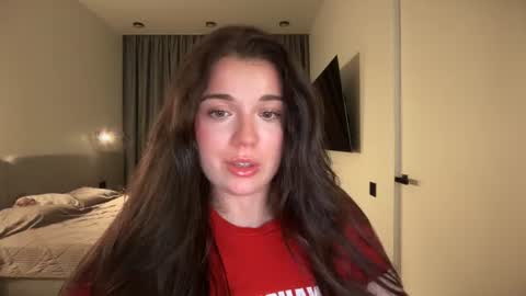 Ariana online show from June 9, 9:03 pm