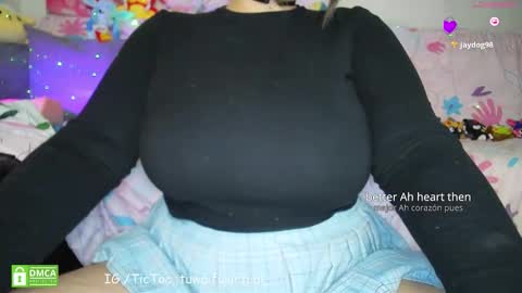 Tay online show from March 6, 12:09 am