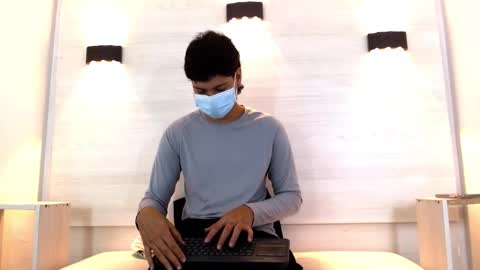 samu online show from December 3, 2:18 pm