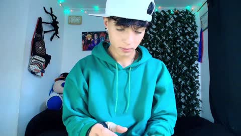 Snapshot of twink_sebas_ chatting on February 8, 6:33 pm Bad boy sebastian online show from February 8, 6:33 pm