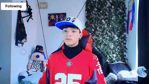 Snapshot of twink_sebas_ chatting on February 26, 3:43 pm Bad boy sebastian online show from February 26, 3:43 pm