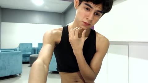Twink Waldorf online show from December 13, 8:14 pm