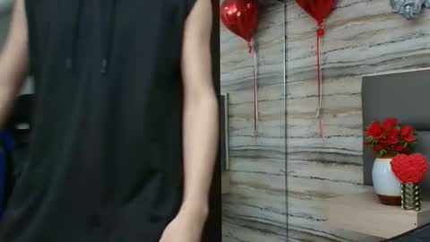 twinslovers_ online show from February 18, 3:50 am