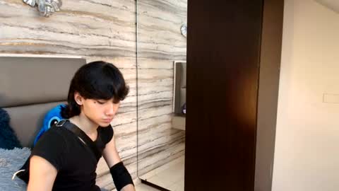 twinslovers_ online show from November 26, 5:16 am