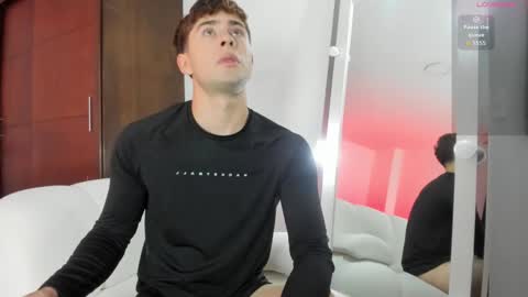 twintease online show from September 30, 8:30 pm