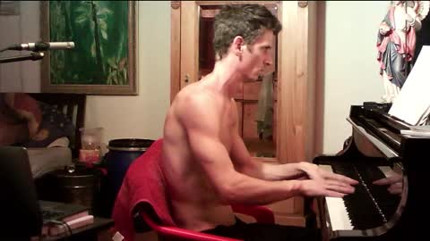 Snapshot of twoforallprivate chatting on March 6, 10:26 pm TobeBritta online show from March 6, 10:26 pm