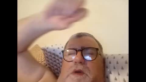 twohats2810 online show from March 18, 7:42 pm