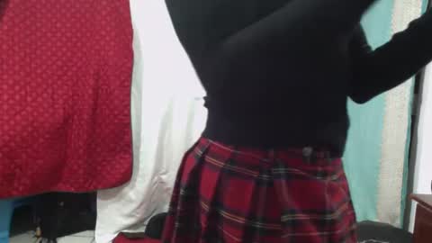 Snapshot of txina chatting on January 25, 7:06 am Xina Lane online show from January 25, 7:06 am