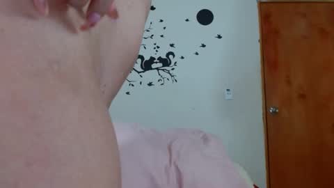 tyfanny19 online show from February 5, 8:25 pm