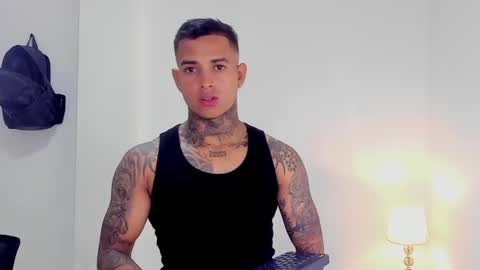 tyler_bell_ online show from July 7, 3:30 am