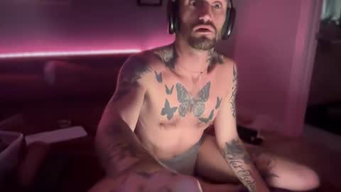 tyler_wonderslut online show from January 2, 2:54 am