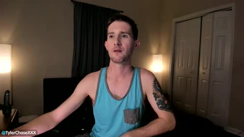 Snapshot of tylerchasexxx chatting on September 19, 10:57 pm Tyler Chase online show from September 19, 10:57 pm