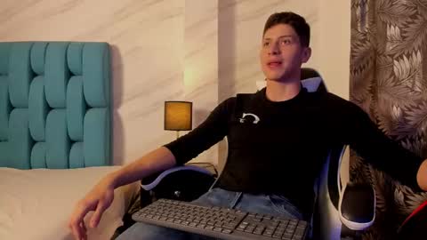 Tyler online show from October 10, 7:19 pm