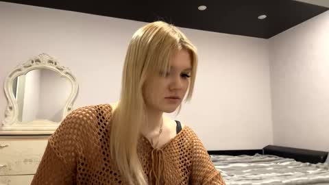 Anny online show from February 28, 3:38 pm